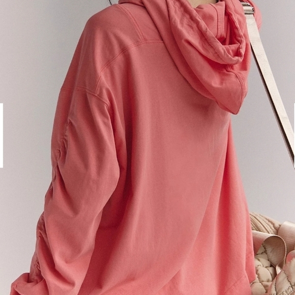 FP Movement Hot Shot Hooded Layer Top Size Medium NWT - Picture 5 of 5